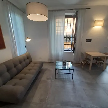 Appia Suite Apartament - Loft con giardino-2
